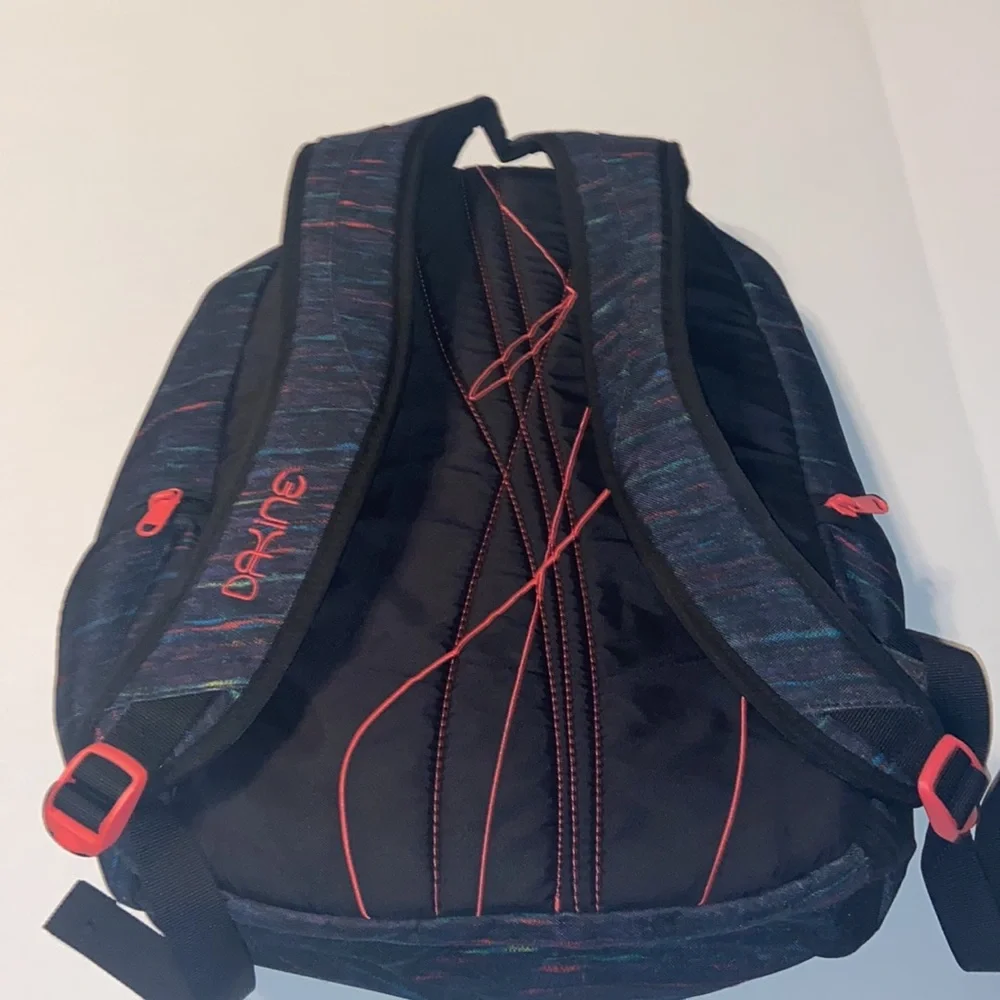 Dakine backpack in great condition